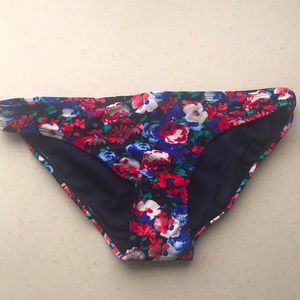 Flower pattern Bikini Bottom 🌹🌺